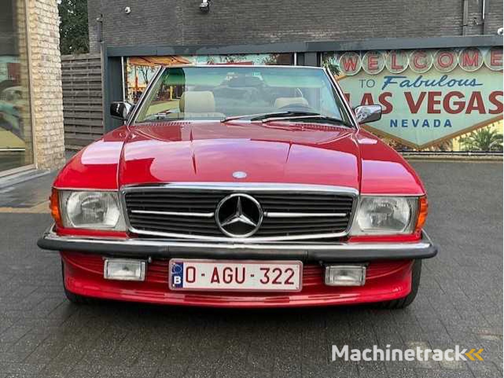 Mercedes - 560 SL - Oldtimer
