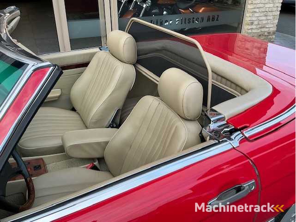 Mercedes - 560 SL - Oldtimer