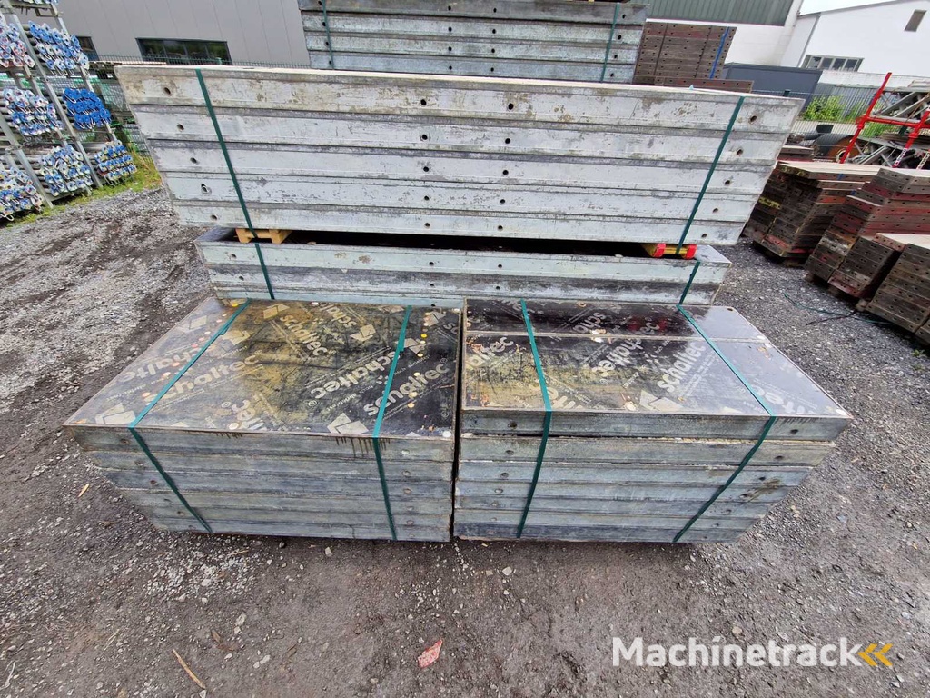 Doka Framax Schalung – Komplettsystem 374,75 m² – inkl. Ecken, Konsolen, Streben & Zubehör – geprüft & einsatzbereit – 25,5 t Gesamtgewicht