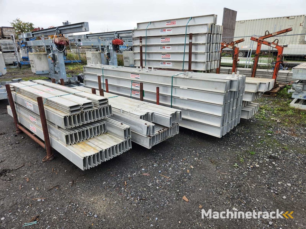 miniMAX Schalungssystem – Komplettposten Träger & Zubehör – Doppelträger & Einschubträger – 100x Kemmstücke – Bau & Schalungstechnik