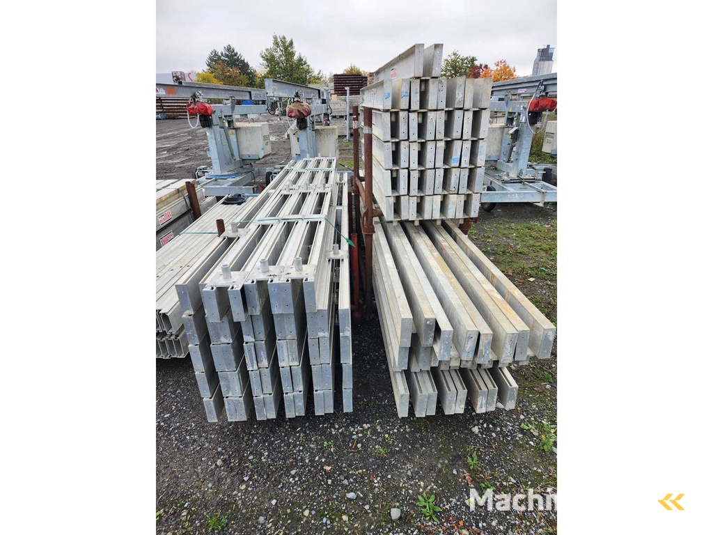 miniMAX Schalungssystem – Komplettposten Träger & Zubehör – Doppelträger & Einschubträger – 100x Kemmstücke – Bau & Schalungstechnik