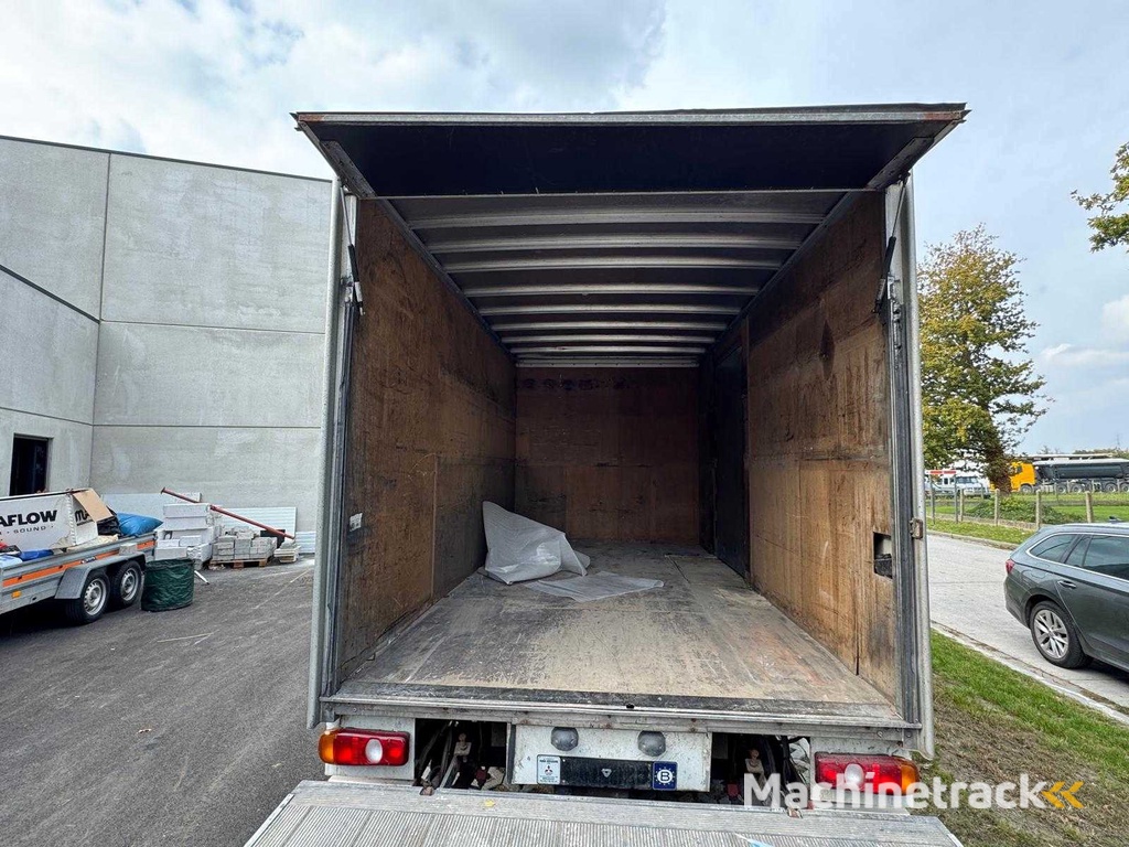 Mitsubishi - FB832/2 - Kastenwagen