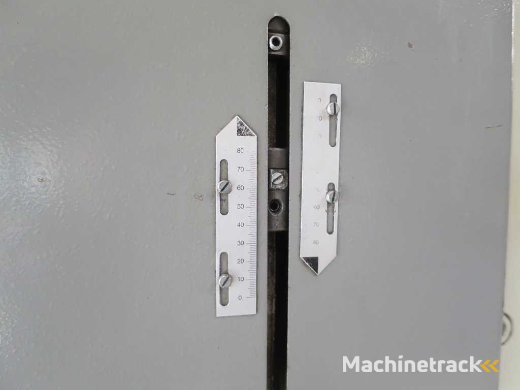 DURMA IW 80 D Lochstanze