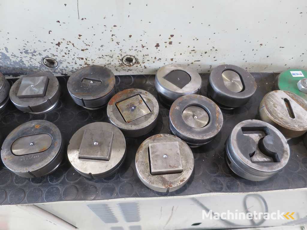 DURMA IW 80 D Lochstanze