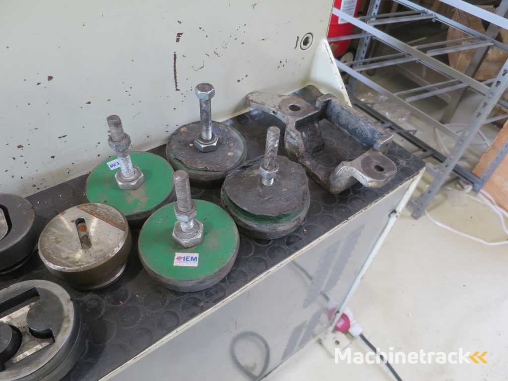 DURMA IW 80 D Lochstanze