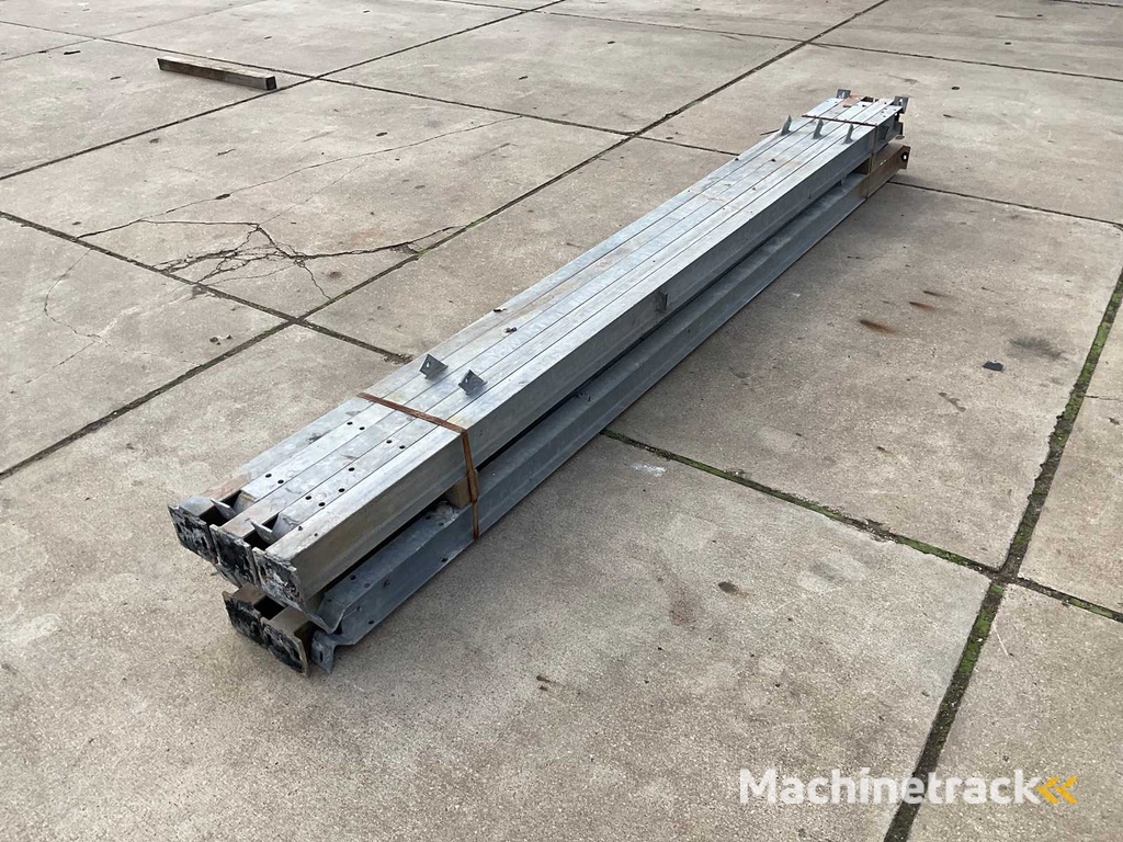 Ipe beam steel (10x)