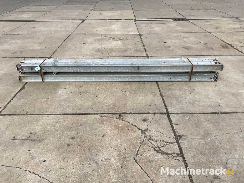 Ipe beam steel (10x)