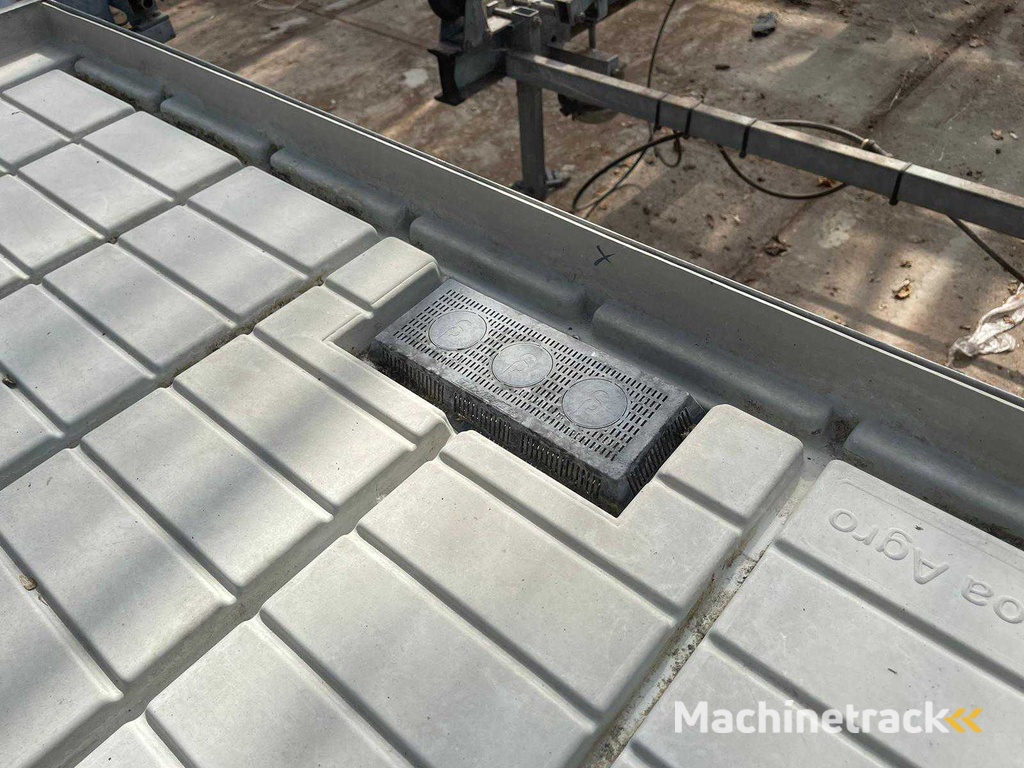 Cultivation table (5x)