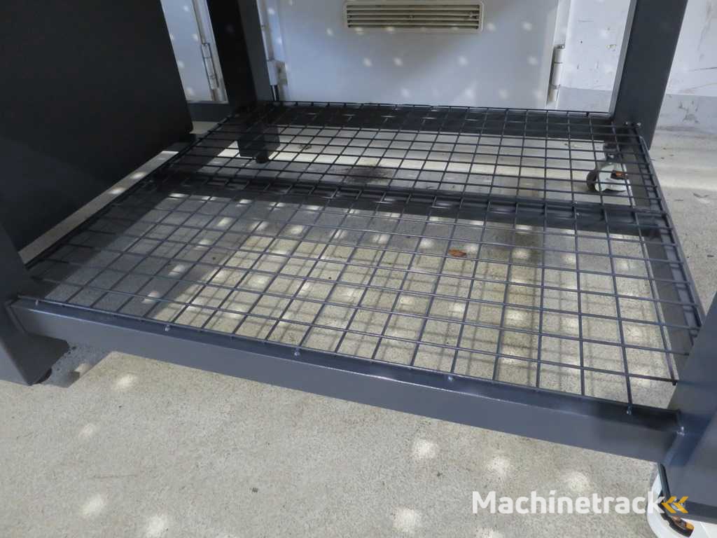 WMT P-2400 x 1200+ Lastafel / Geperforeerde tafel