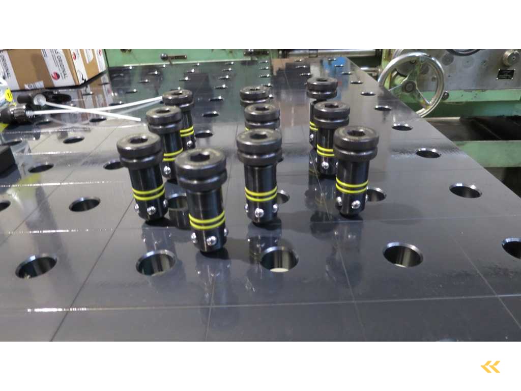 WMT KLEMBOUT 28 / 25 Lastafel Accessoires