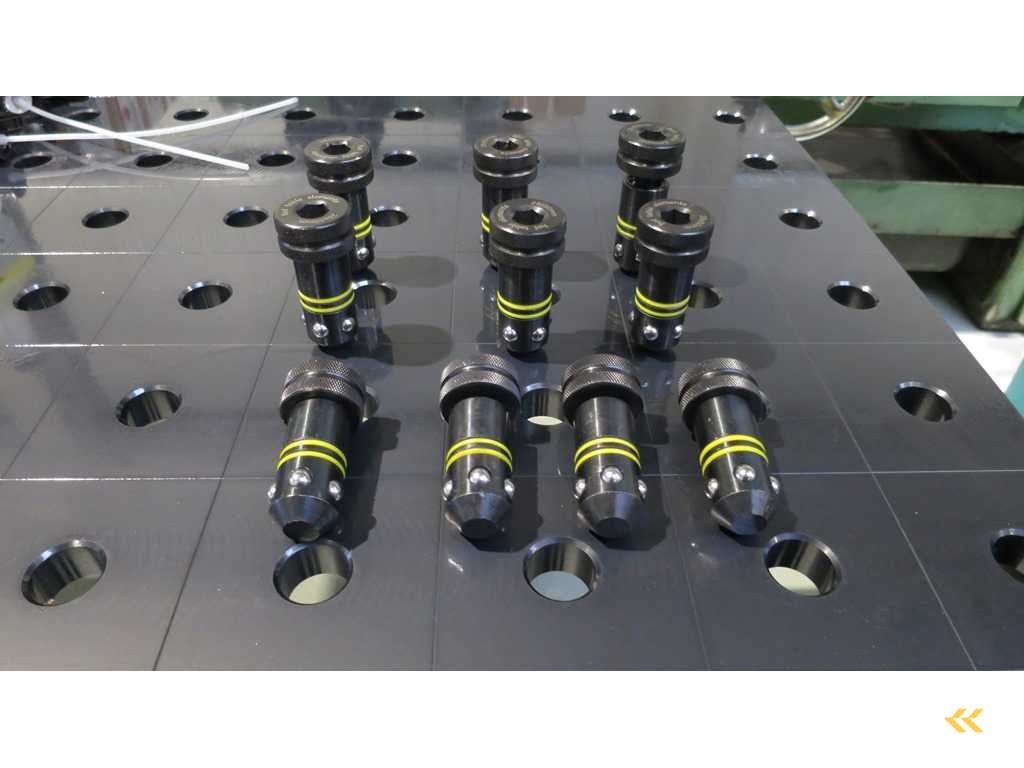 WMT KLEMBOUT 28 / 25 Lastafel Accessoires