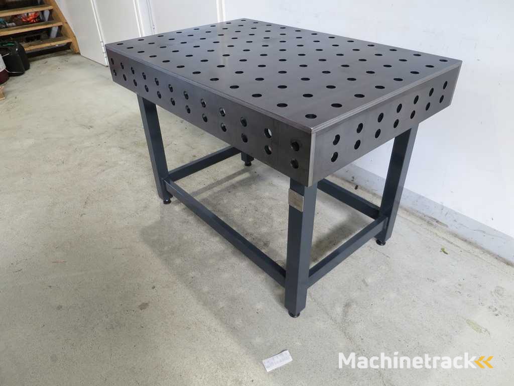 WMT P-1200 X 800 Schweißtisch / Lochtisch