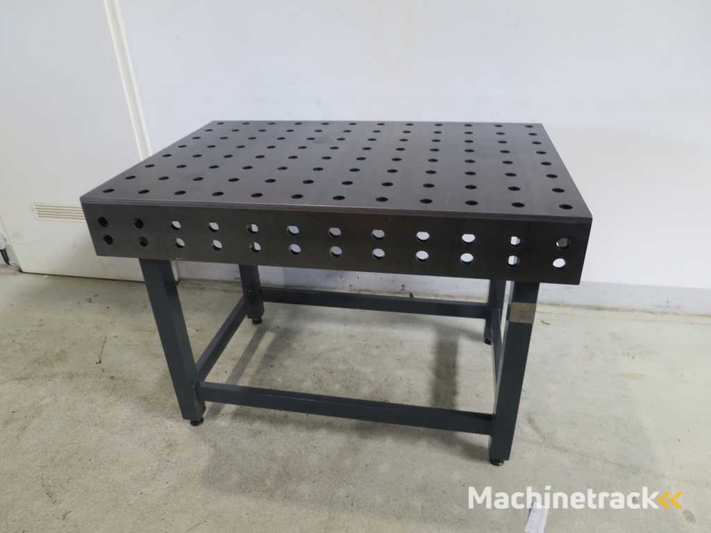 WMT P-1200 X 800 Schweißtisch / Lochtisch