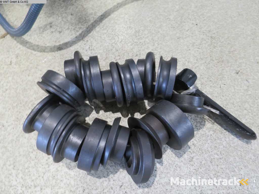 MEGEY BM-M-125 Kralen- en flensmachine