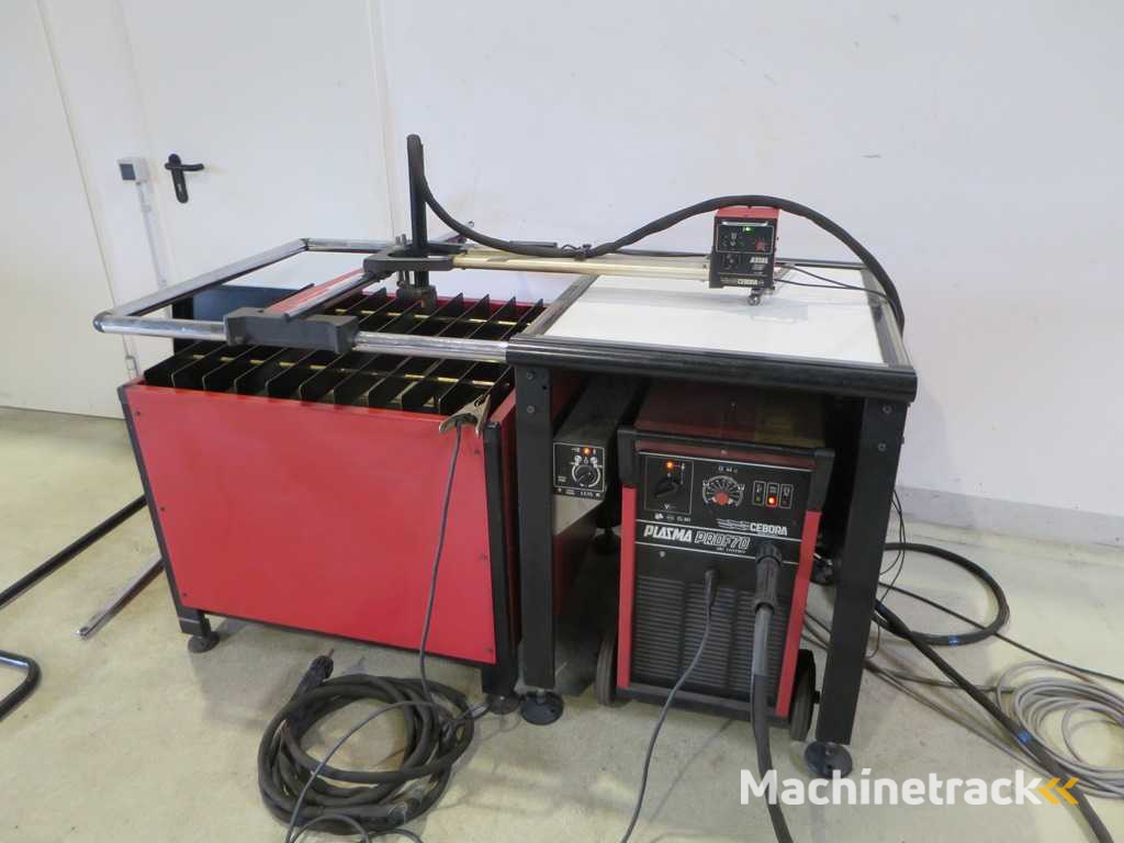 CEBORA PROF-70 Plasma-Schneid-Tisch
