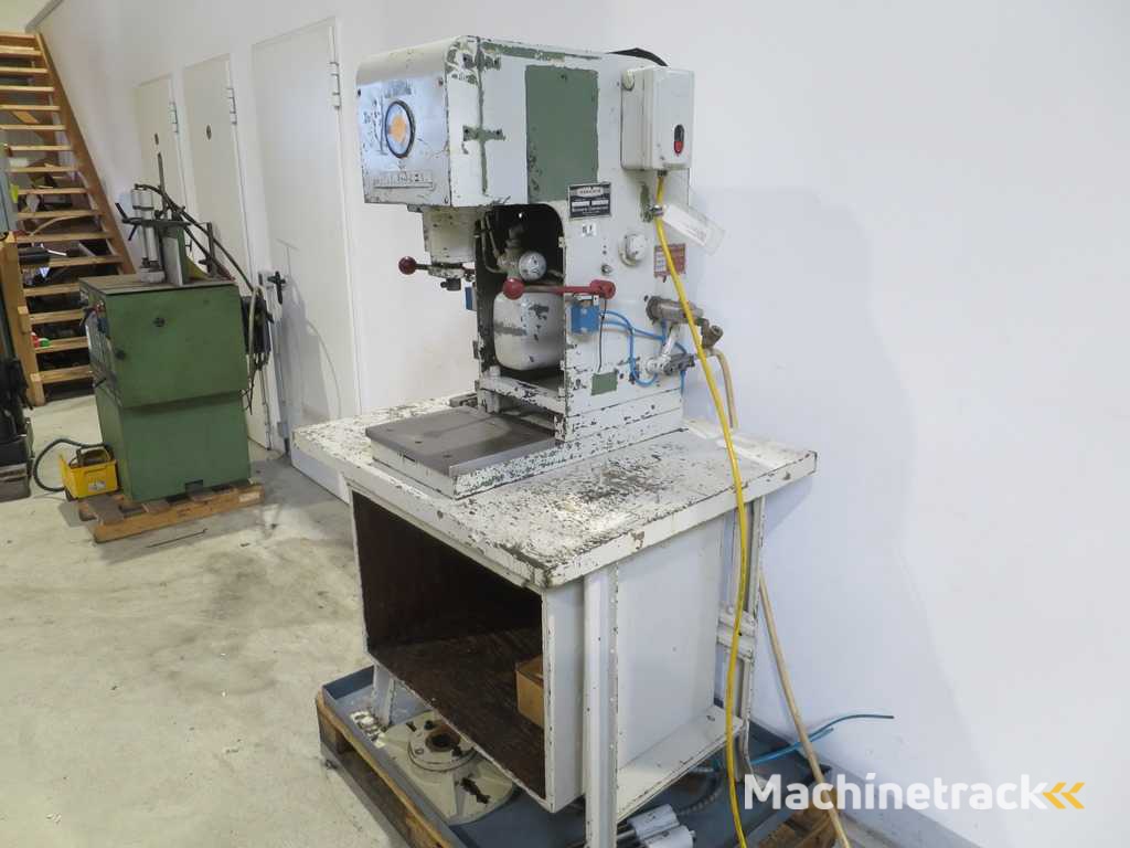 HANNIFIN F20-21N Einständerpresse hydr.