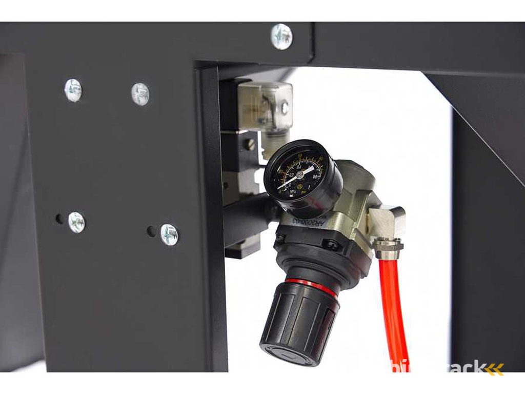 WMT SBC 880 DOUBLE Sandstrahl-Kabine