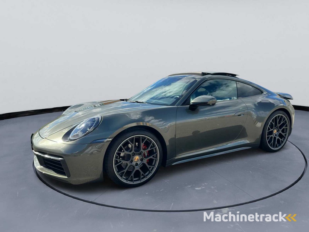 2022 Porsche 911 Carrera Passenger Car