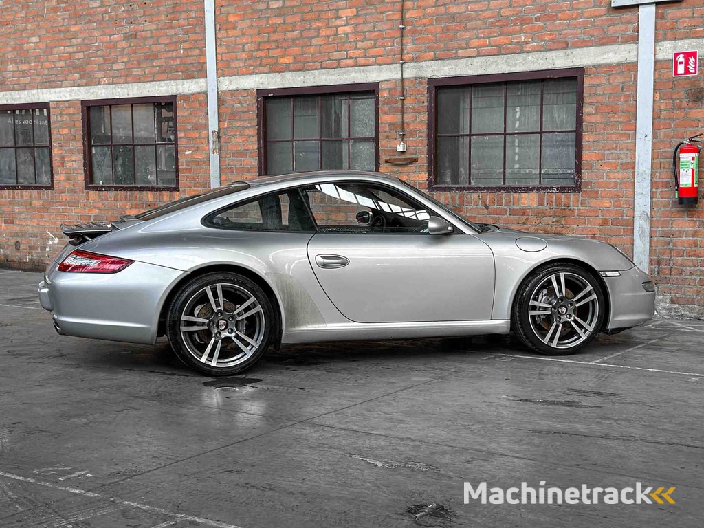 Porsche 911 Carrera Coupe 3.6 997 325PS 2004 Youngtimer