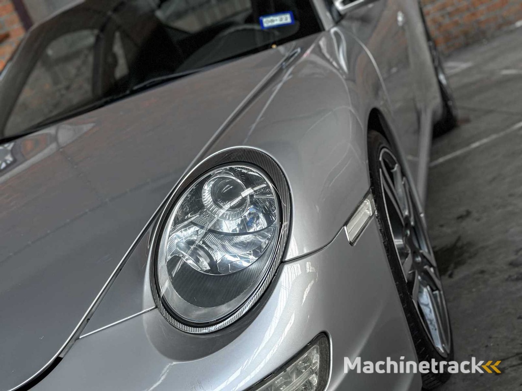 Porsche 911 Carrera Coupe 3.6 997 325PS 2004 Youngtimer