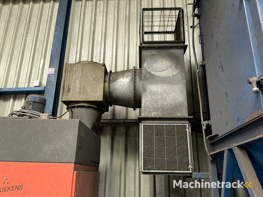 Kiekens DM 5551 Dustmaster Dust Filter Installation