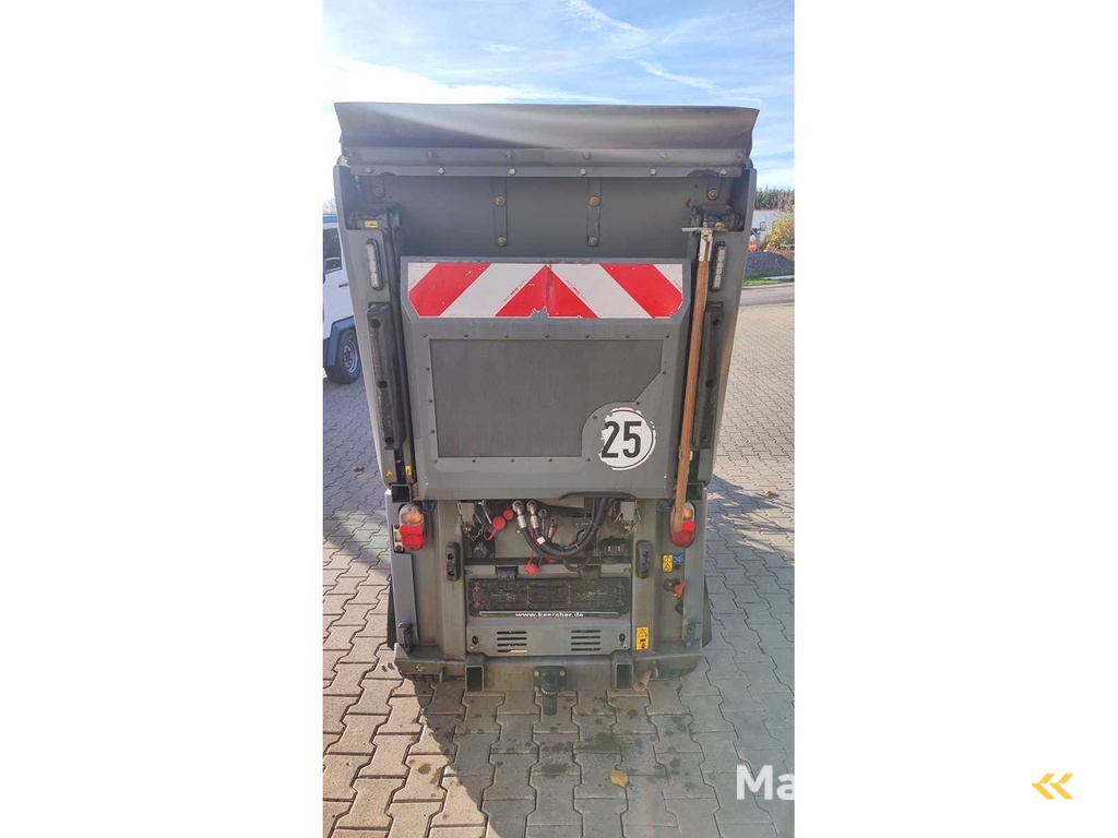 Kärcher - MIC 42 - 4x4 Kehrmaschine - 2019