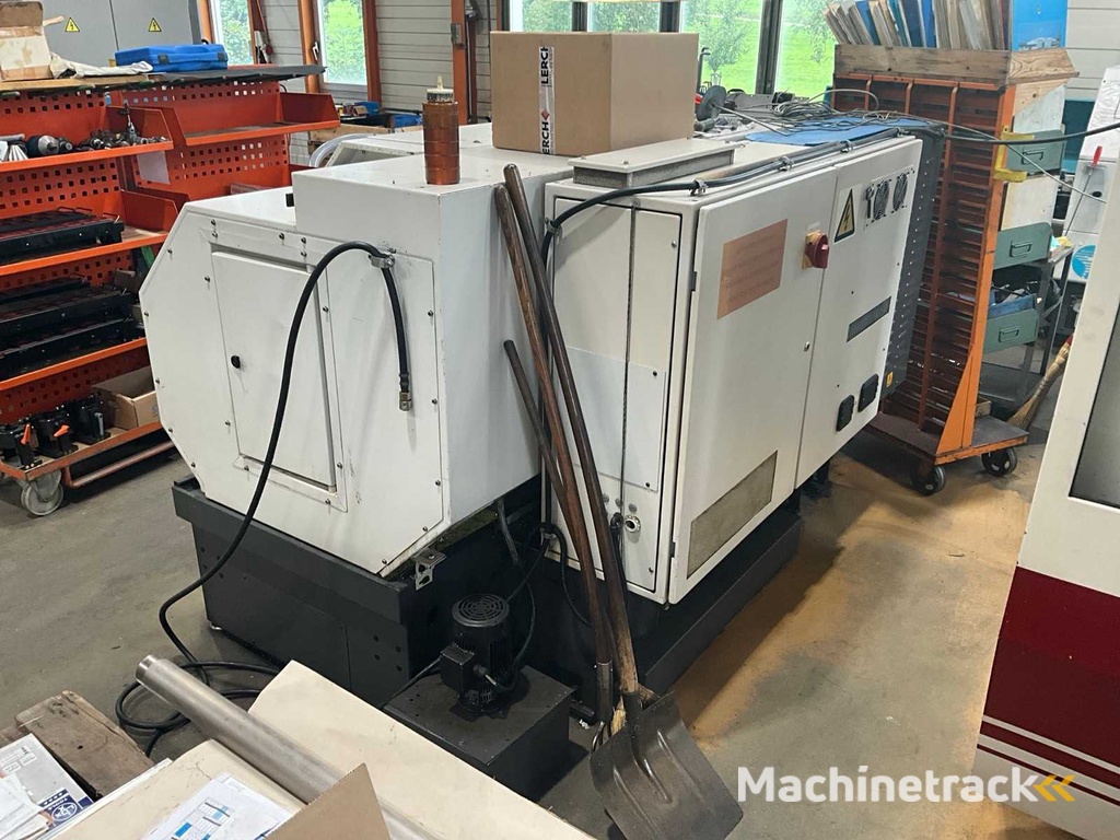 1998 Colchester CNC-2000 CNC Lathe with Turret Changer