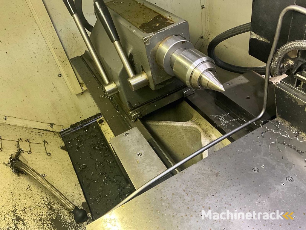 1998 Colchester CNC-2000 CNC Lathe with Turret Changer