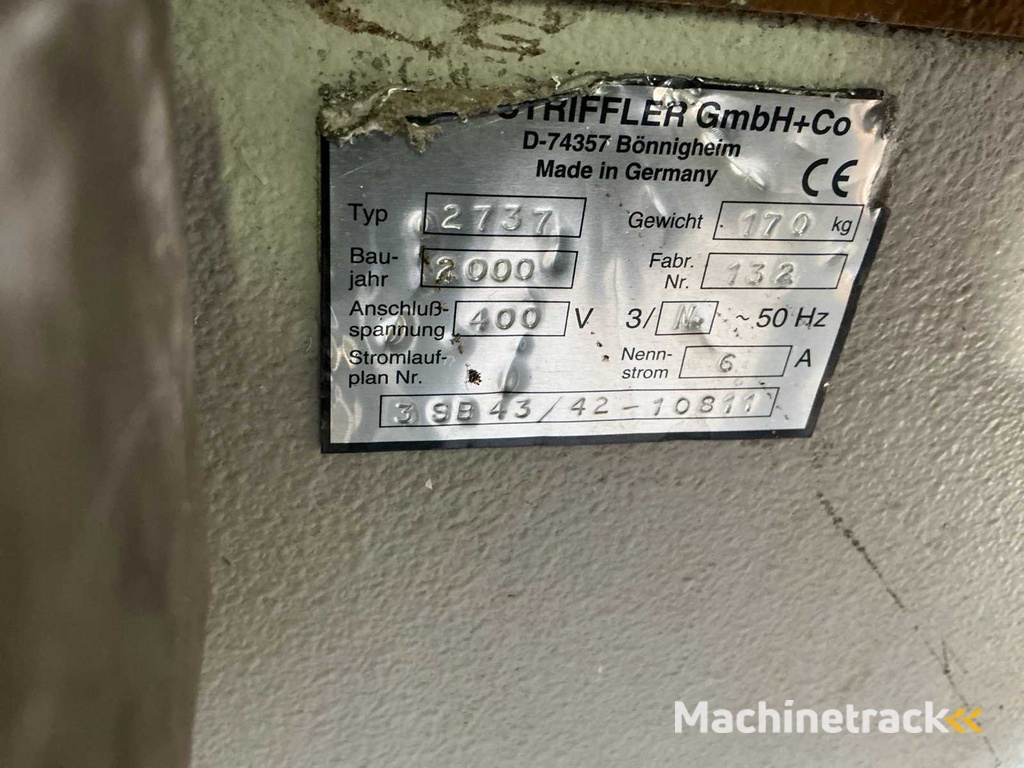 2000 Striffler 2737 Sägemaschine