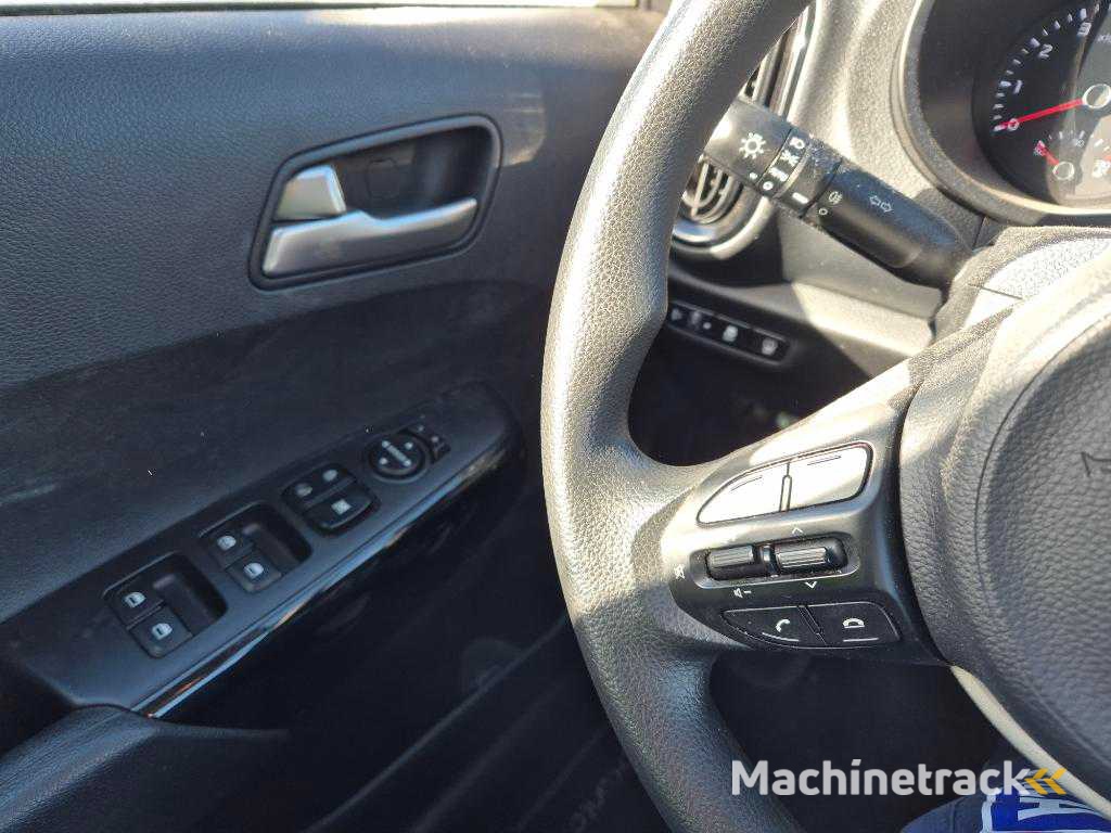 Kia Picanto 1.0 CVVT Co.Pl.L.Navigation ; XJ-070-D