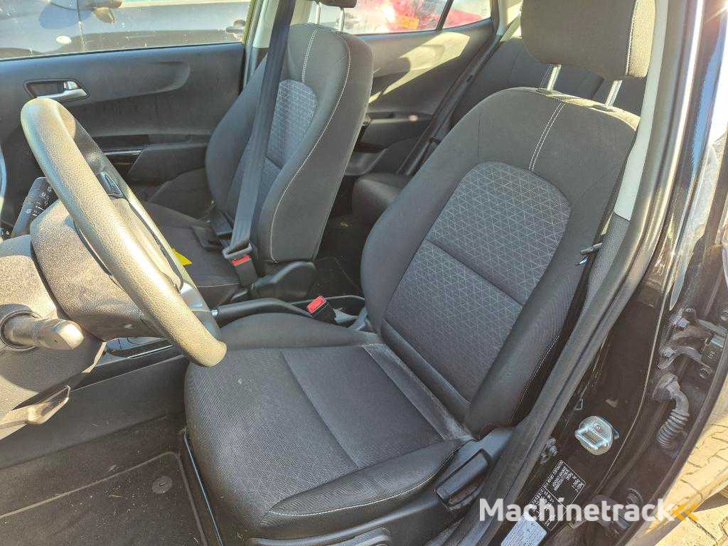 Kia Picanto 1.0 CVVT Co.Pl.L.Navigation ; XJ-070-D