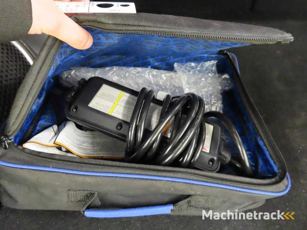 Mitsubishi Outlander 2.0 PHEV Intense + Automatik 3-SVS-60