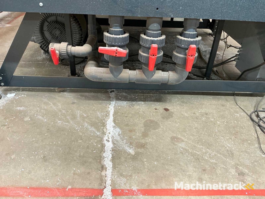 2012 Colinbus CNC-Studio 3223 CNC-Fräsmaschine