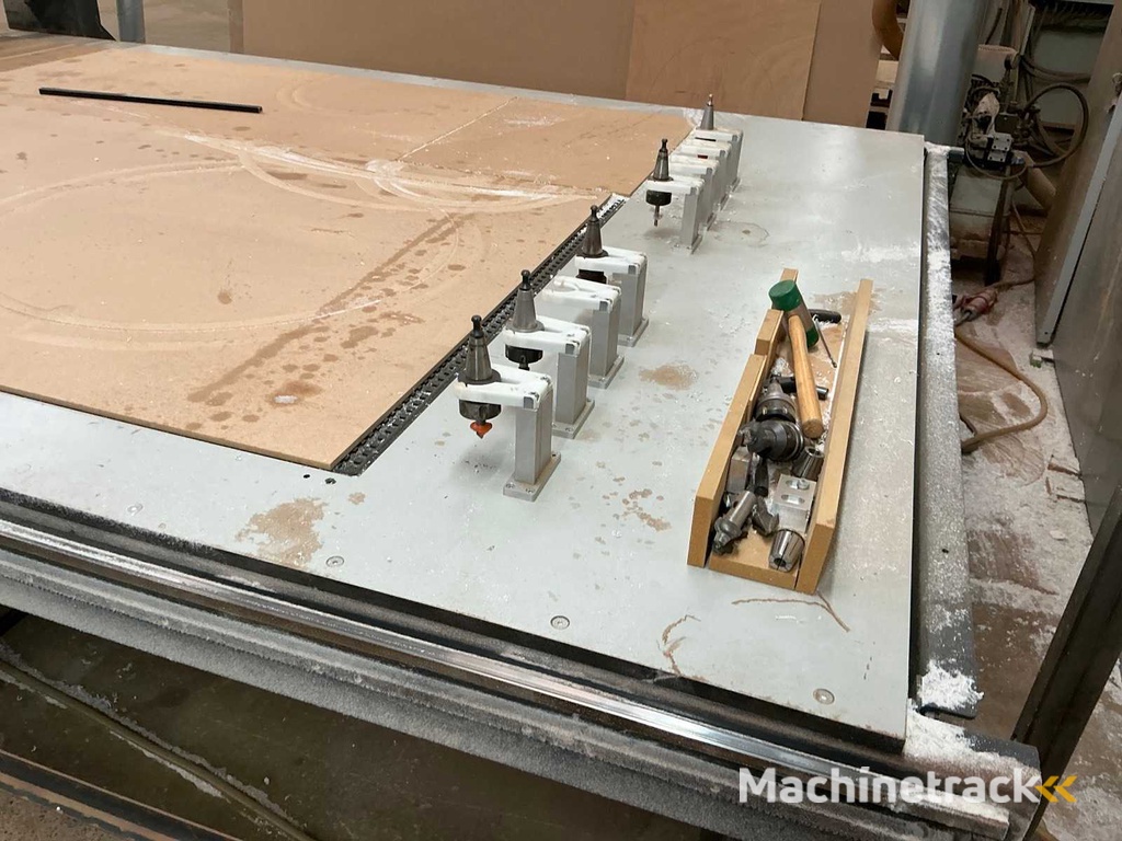 2012 Colinbus CNC-Studio 3223 CNC-Fräsmaschine