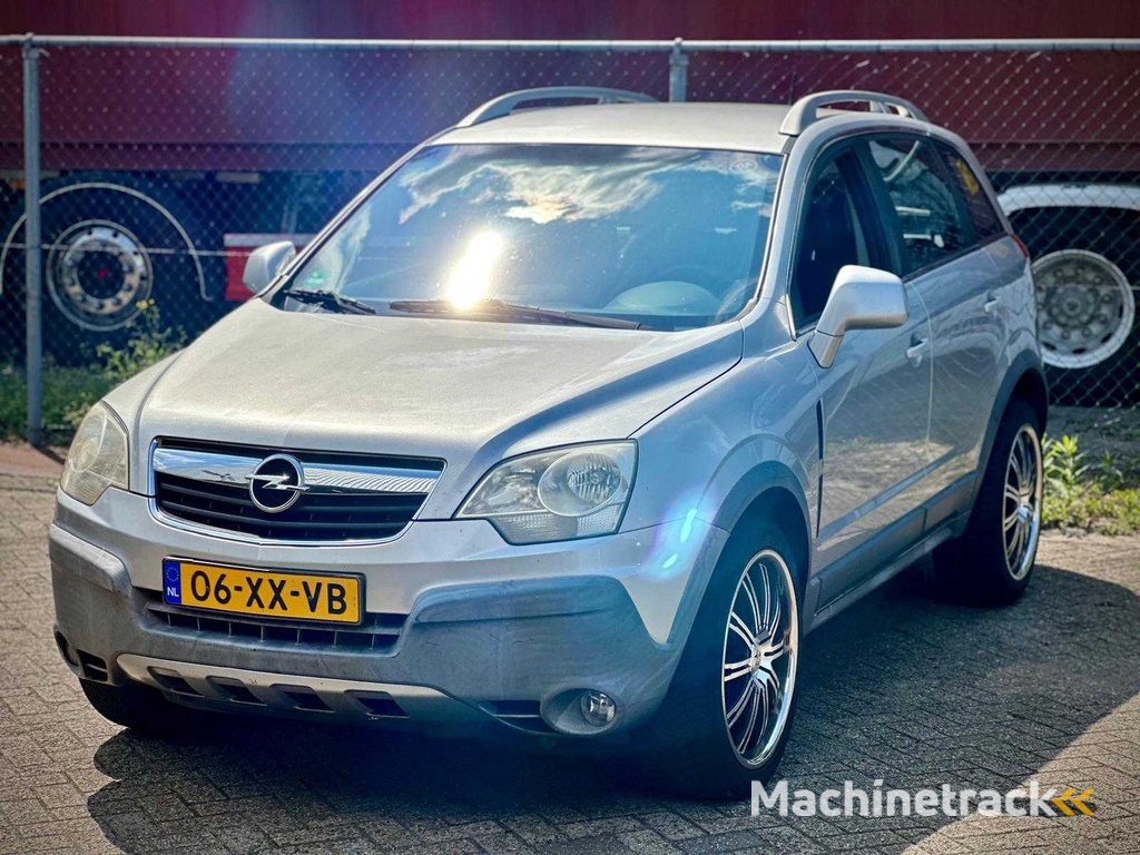 Opel Antara 2.4 16V Enjoy, 06-XX-VB
