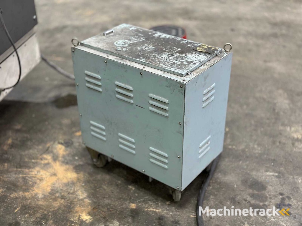 Matsuura - MC-710V-F Ram-Master 1 - CNC milling machine - 1981