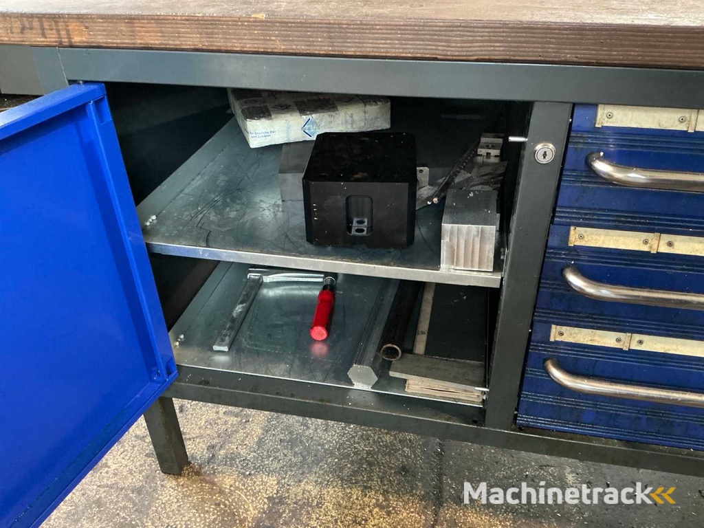 Workbench with contents