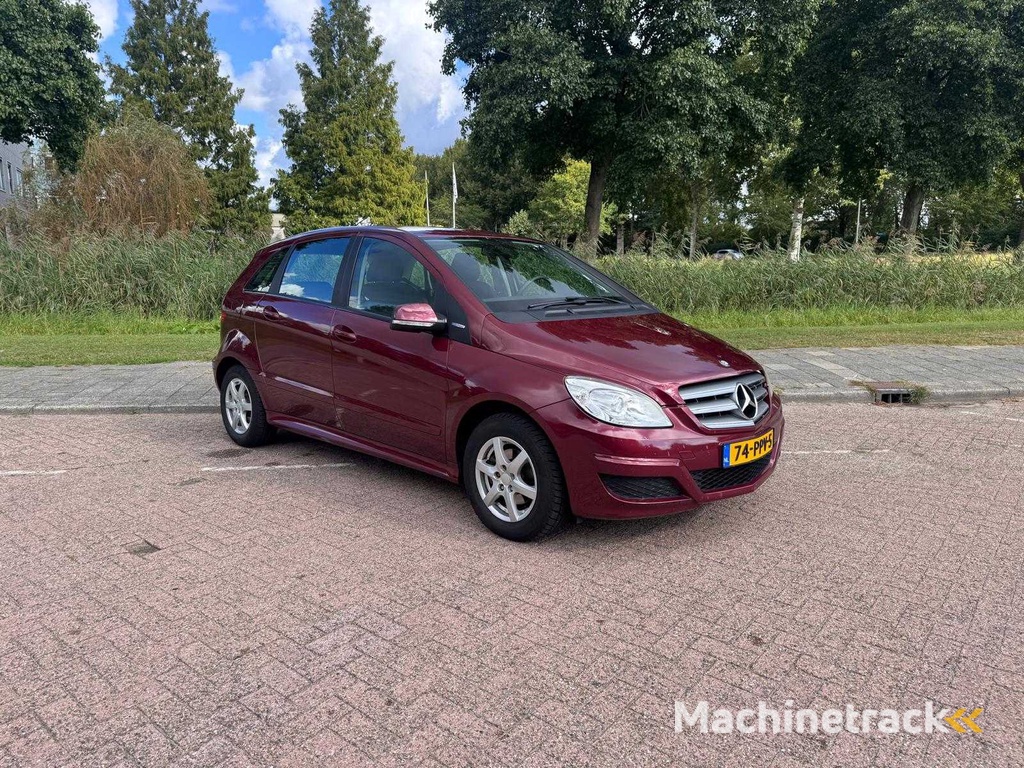 Mercedes-Benz B160 BlueEFFICIENCY Business; 74-PPV-5