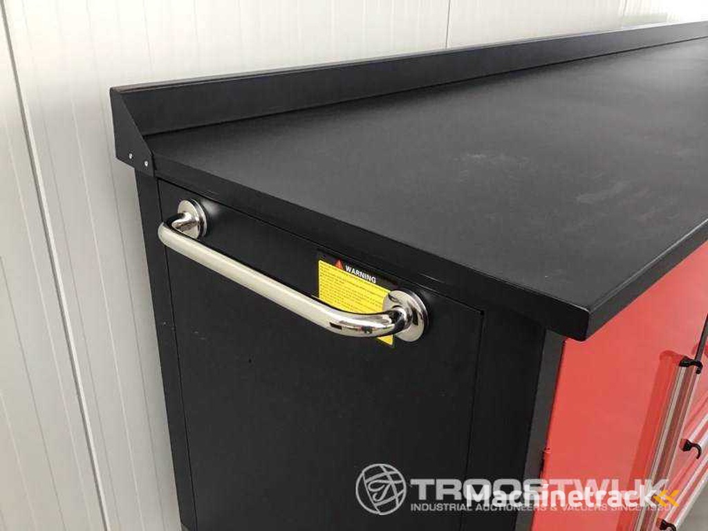 2025 -Easy-Going -10FT-12D-2- 01C - Werkbank