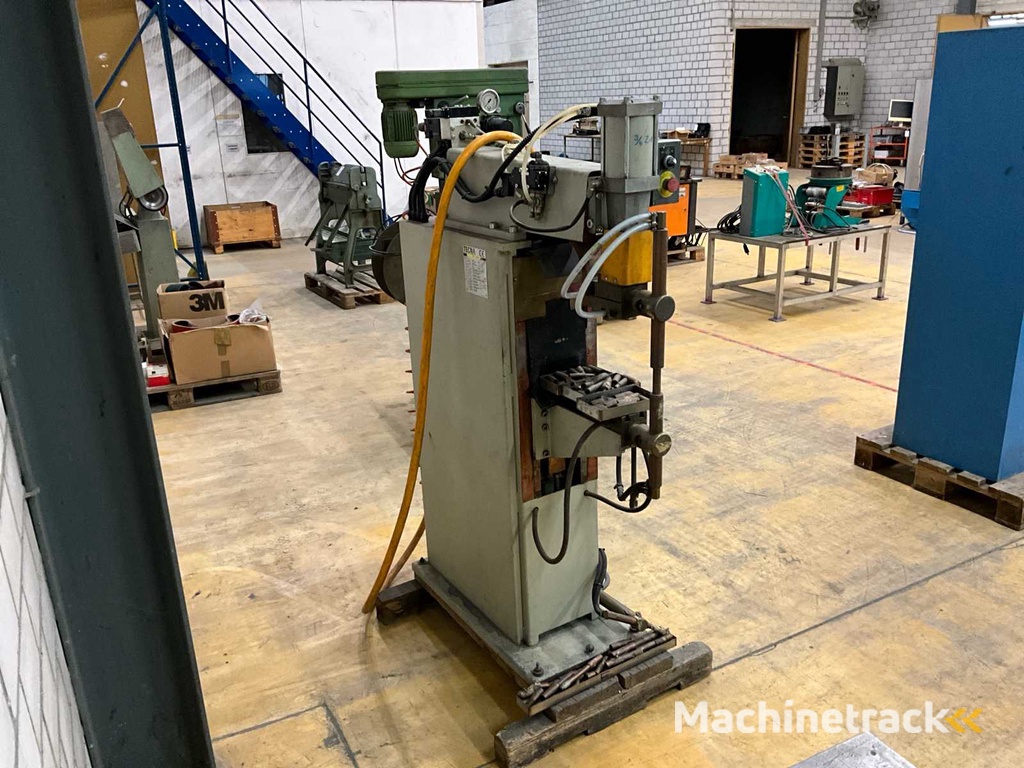 1997 Tecna Punktschweißmaschine