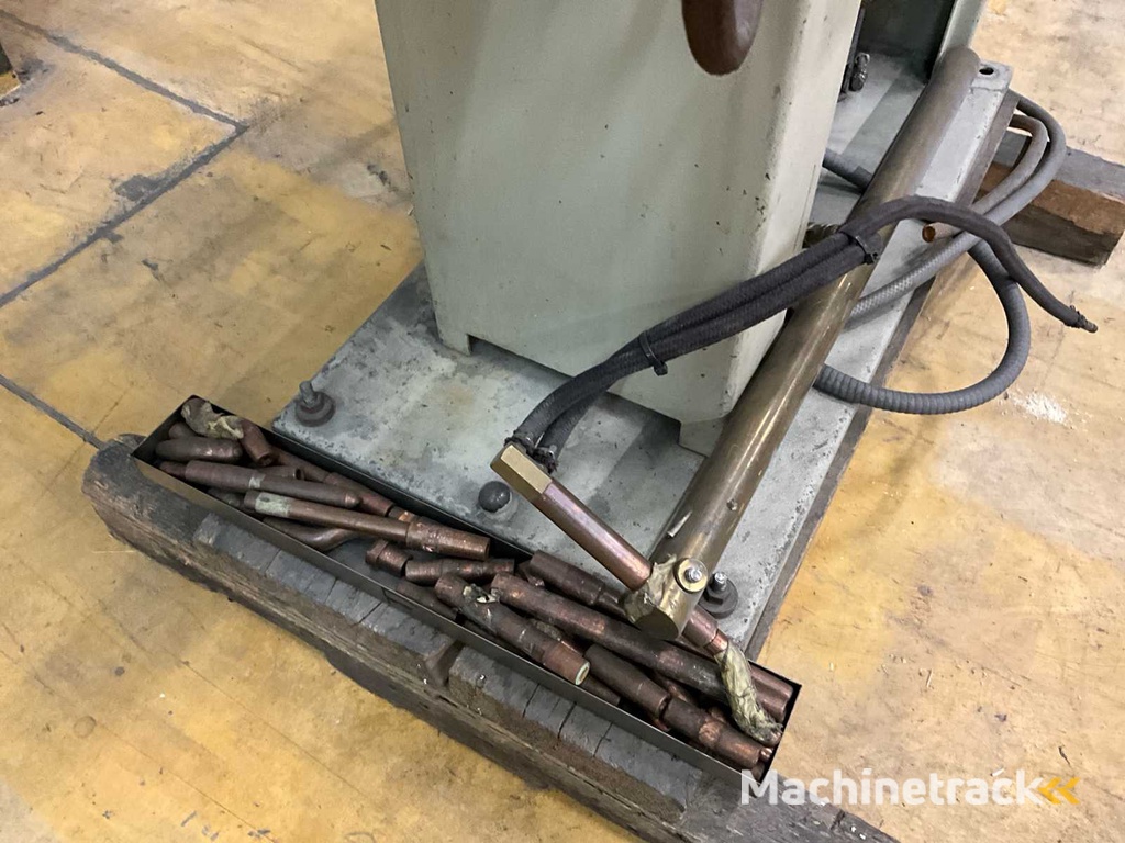 1997 Tecna Punktschweißmaschine