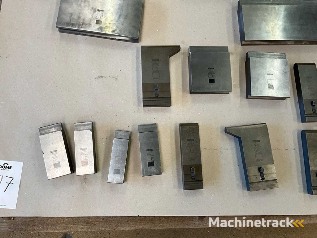 (C-1000) Trumpf diverse matrijzen (22x)