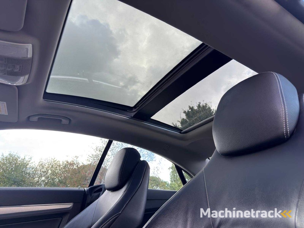 Mercedes-Benz E200 Coupé CGI Elegance Automaat; 32-SKF-4