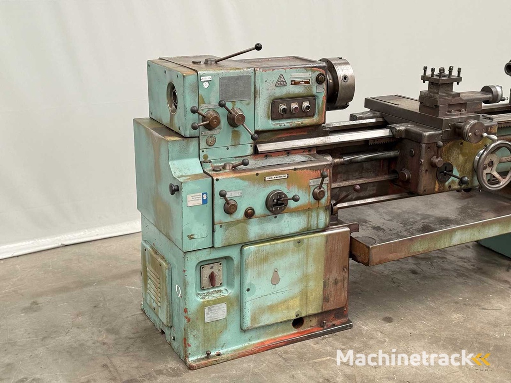 Tos - SN 45A - Centre lathe