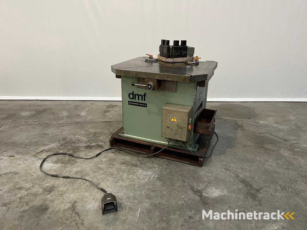 DMF - 6U300 - Ausklinkmaschine - 1985