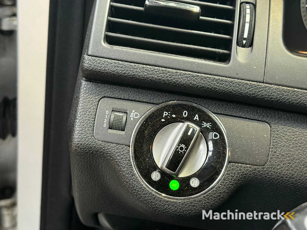 Mercedes-Benz C200 CDI Elegance Automaat, 30-ZHP-2