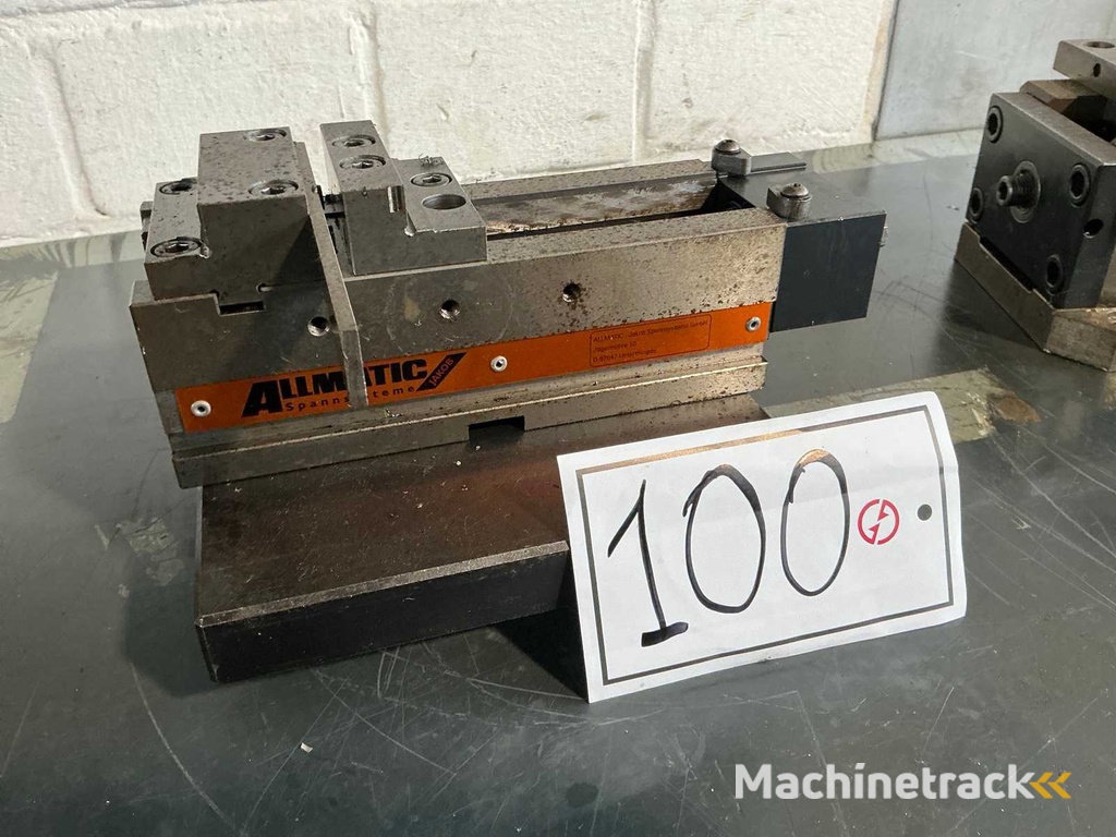 ALLMATIC-JAKOB NC 70 Precisie machinebankschroef