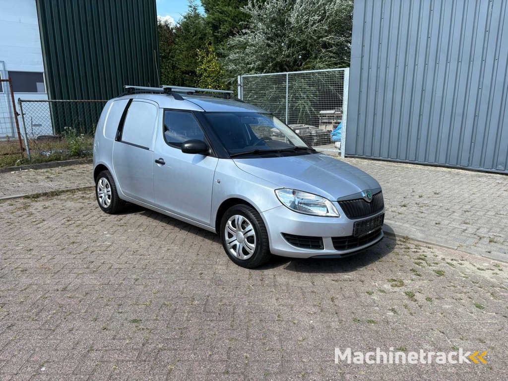 Skoda Pratik Benzine bestel auto, V-69-NFK