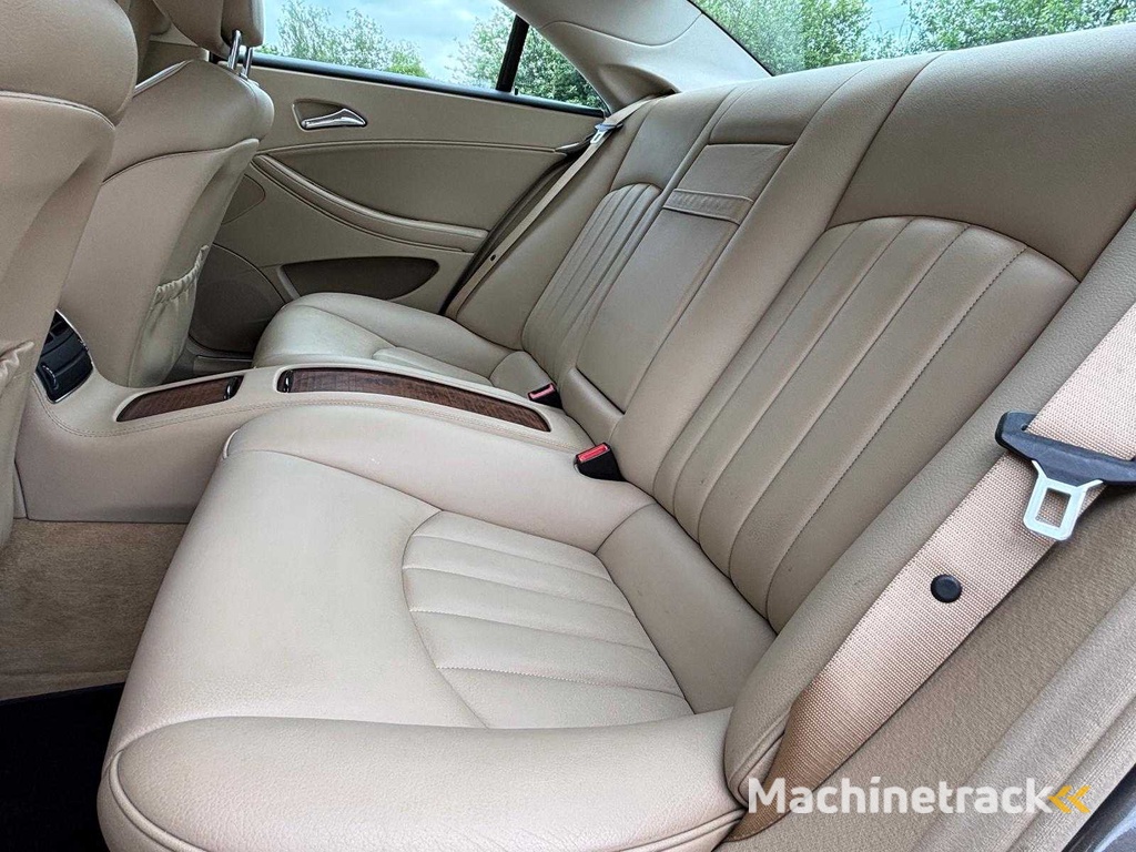 Mercedes-Benz CLS350 CGI Prestige Plus Automaat; 29-HRZ-1