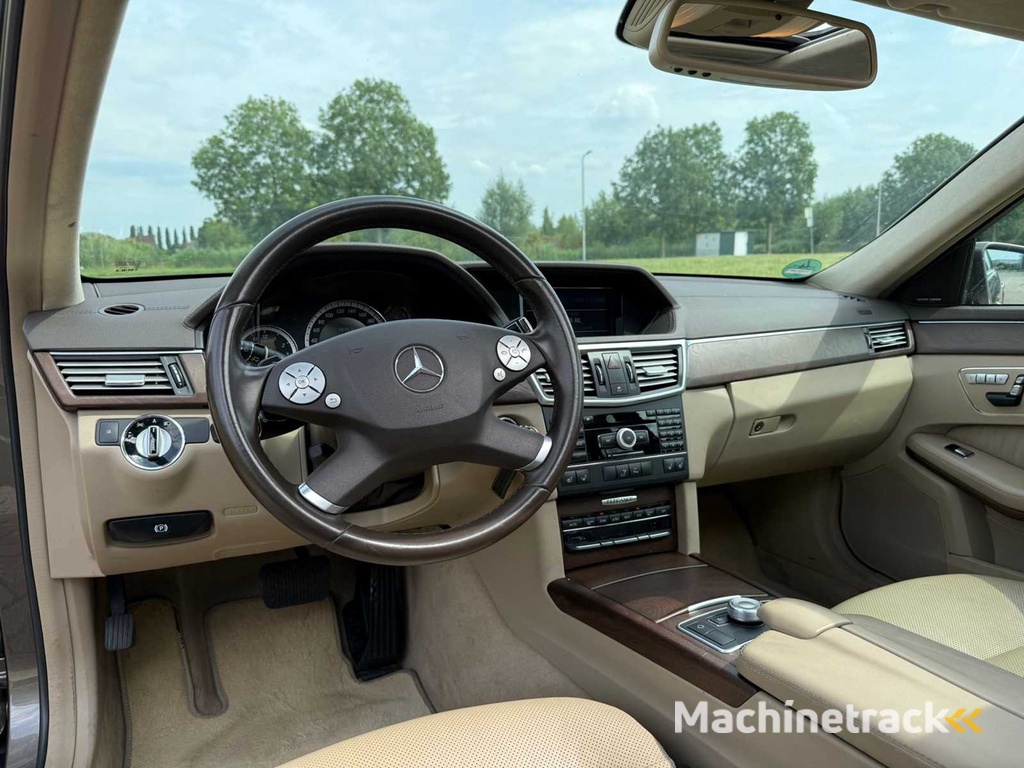 Mercedes-Benz E350 CGI Avantgarde Automaat, H-444-SR
